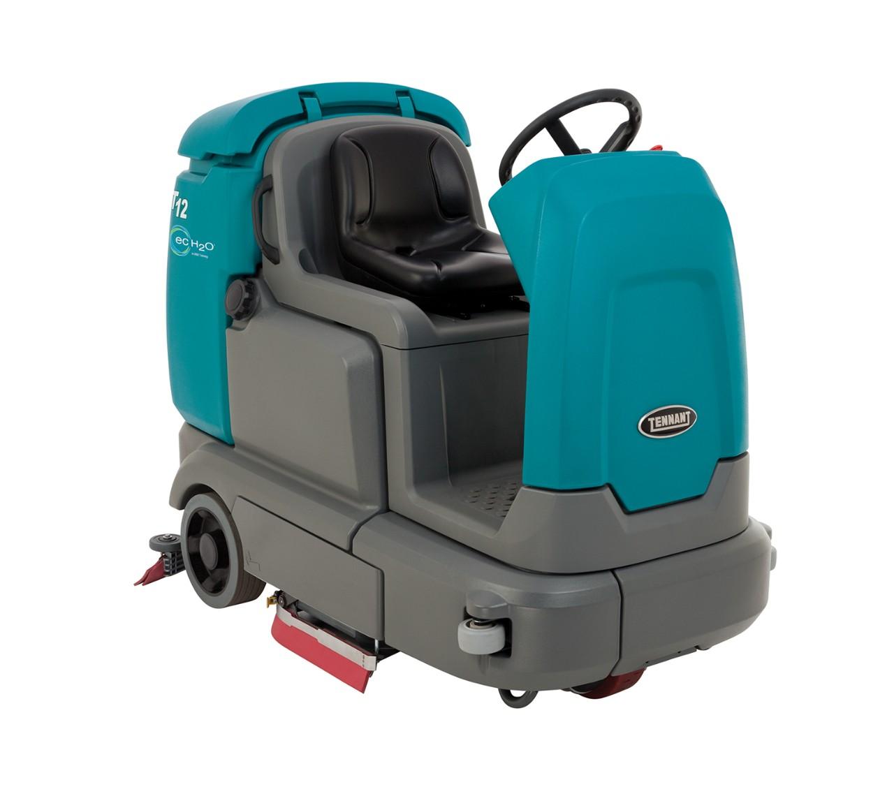 Rider Scrubber 35 GAL 32IN Ride-On ec-H2O NanoClean® Battery 1/Each