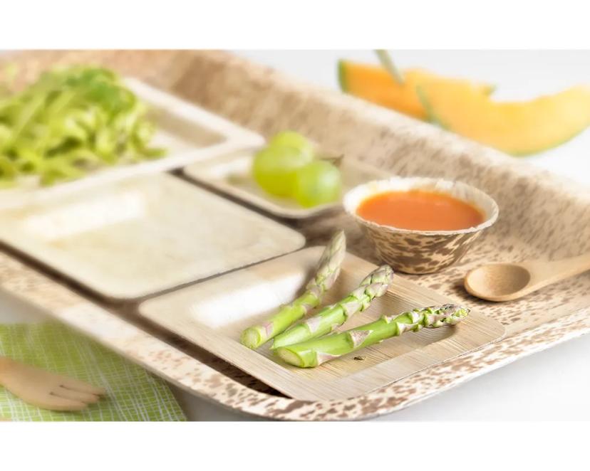 Plate 3.5X3.5 IN Bamboo Leaf Natural Square 10 Count/Pack 10 Packs/Case 100 Count/Case